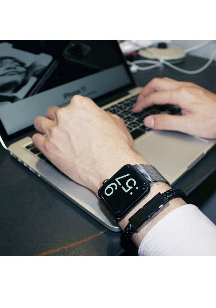 Raxiva-charging data sync bracelet
