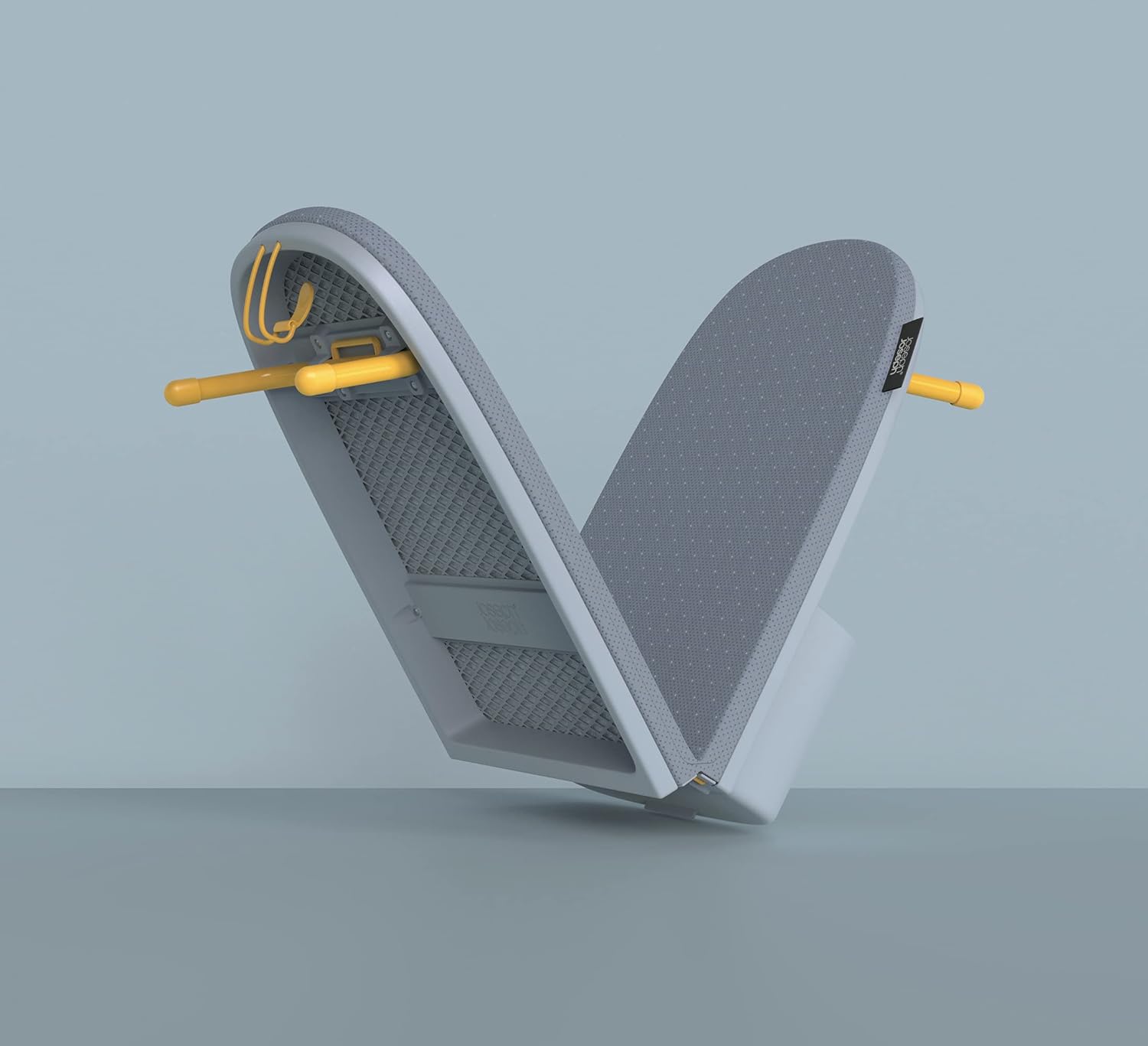 Raxiva-table a repasser pliable gain de place