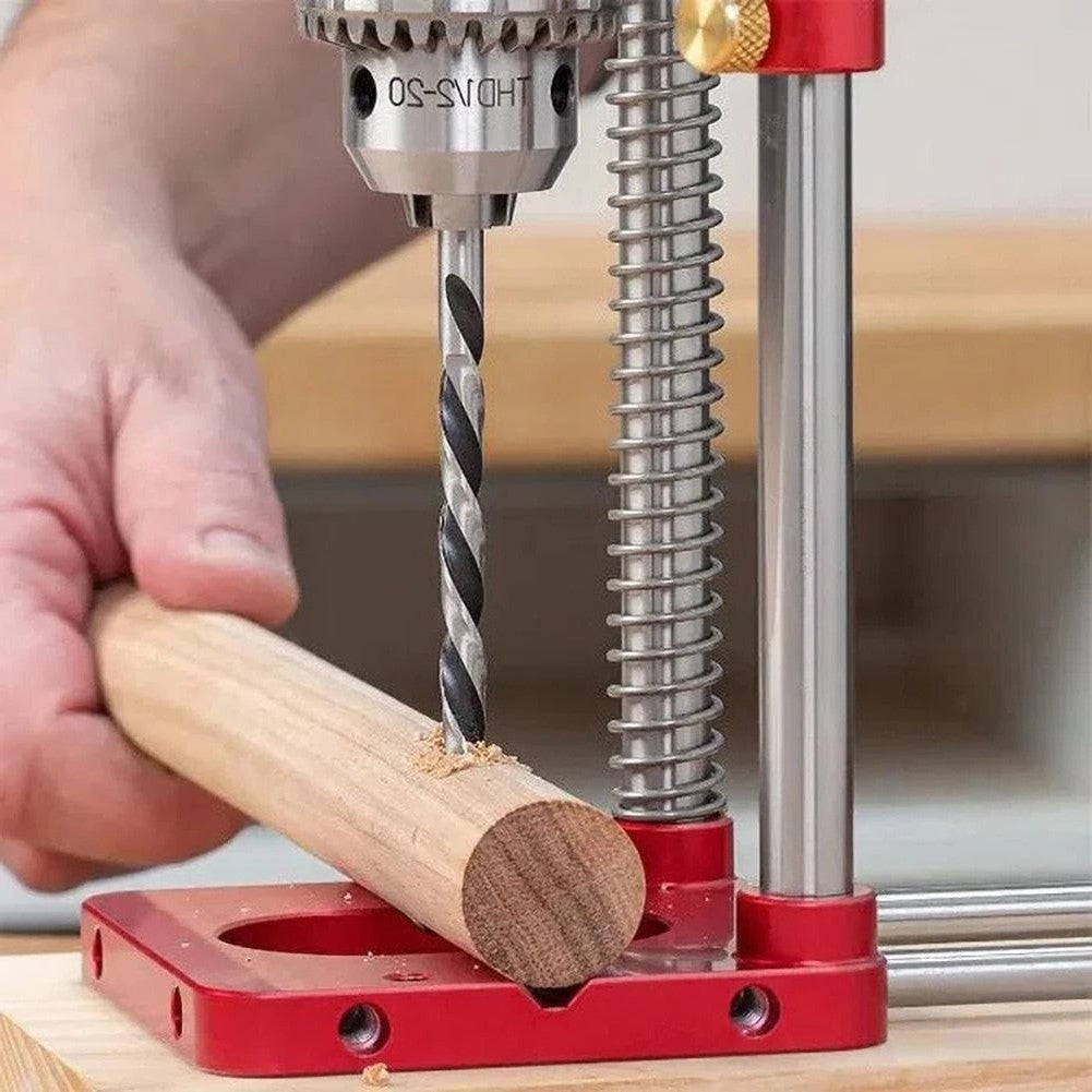 Raxiva-freely adjustable drilling locator